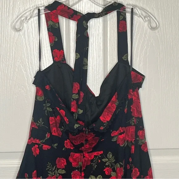 Hot Topic Red Roses Halter Top Dress Sz XXL Pinup Tulle Trim Black & Red - Picture 10 of 16